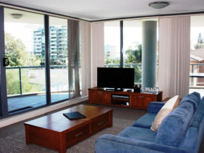 Twin Pines 401 CBD Location, Forster